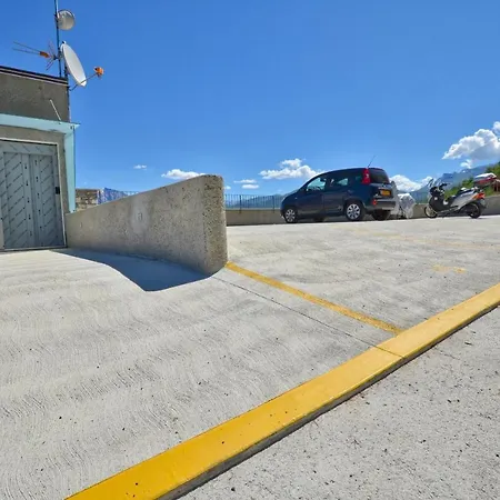 דירה Felice Sul 2-bedroom Lakeview