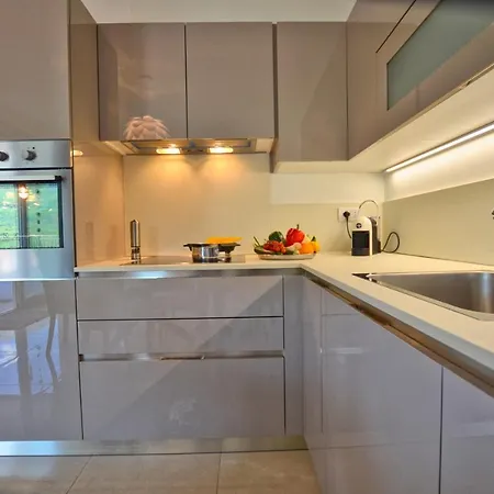 דירה Felice Sul 2-bedroom Lakeview