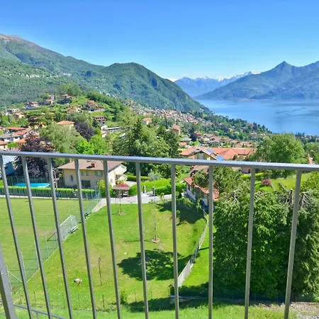 Felice Sul 2-bedroom Lakeview Menaggio