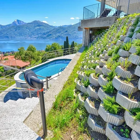 Felice Sul 2-bedroom Lakeview Menaggio
