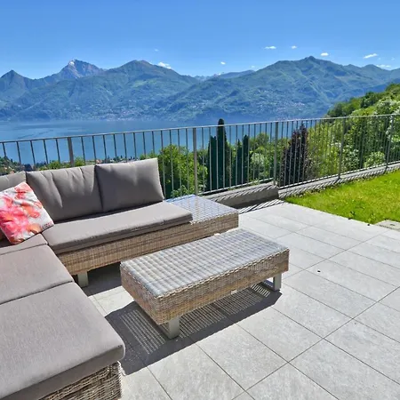 Lakeside Retreat